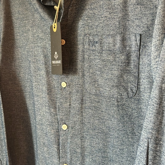NWT Soft blue button down - Picture 3 of 6